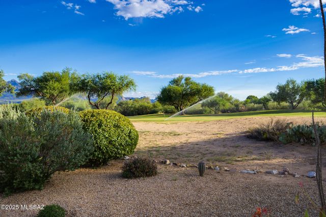 336 W Sunrise Vista Drive, Green Valley, AZ 85614