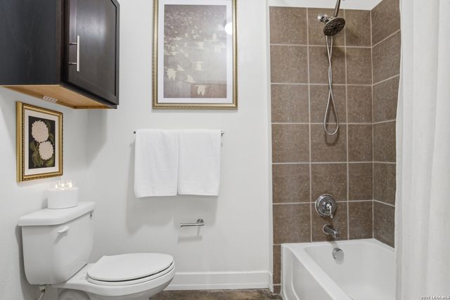 1401 S Flores St Apt 212, San Antonio, TX 78204