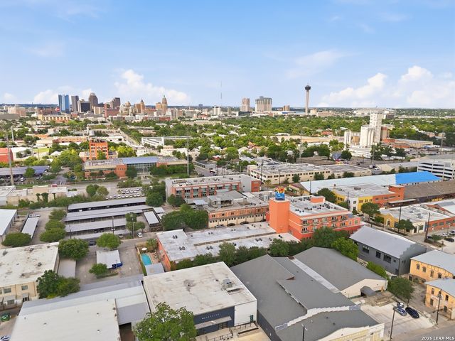 1401 S Flores St Apt 212, San Antonio, TX 78204