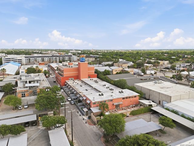 1401 S Flores St Apt 212, San Antonio, TX 78204