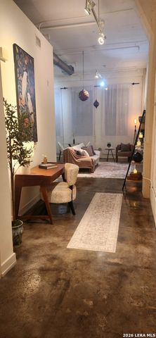 1401 S Flores St Apt 212, San Antonio, TX 78204