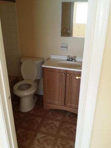 2580 NW 52nd Avenue C16, Lauderhill, FL 33313