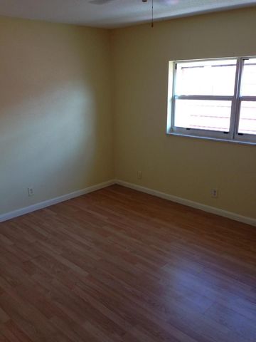 2580 NW 52nd Avenue C16, Lauderhill, FL 33313