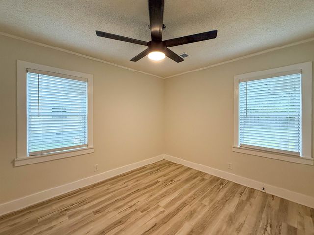 3334 SHARPE AVE, Memphis, TN 38111