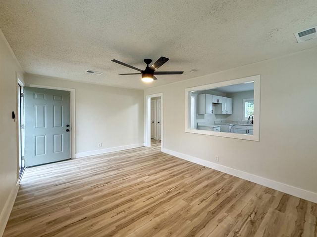 3334 SHARPE AVE, Memphis, TN 38111