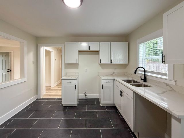 3334 SHARPE AVE, Memphis, TN 38111