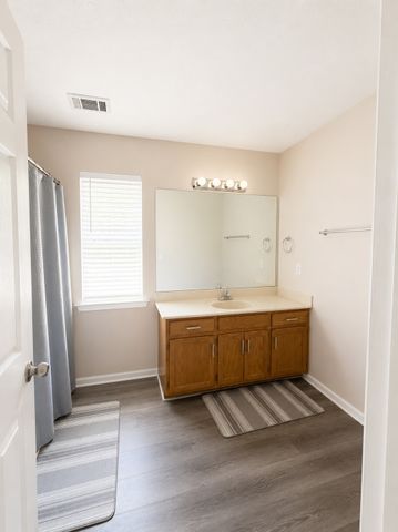 621 Waywood Cir, Antioch, TN 37013