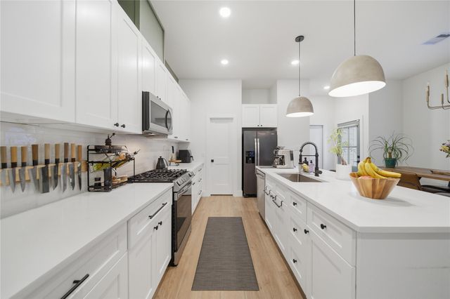 5218 San Juan Street, Houston, TX 77020
