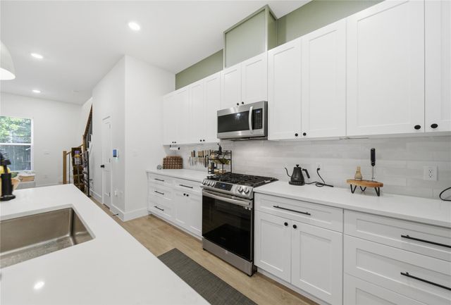 5218 San Juan Street, Houston, TX 77020