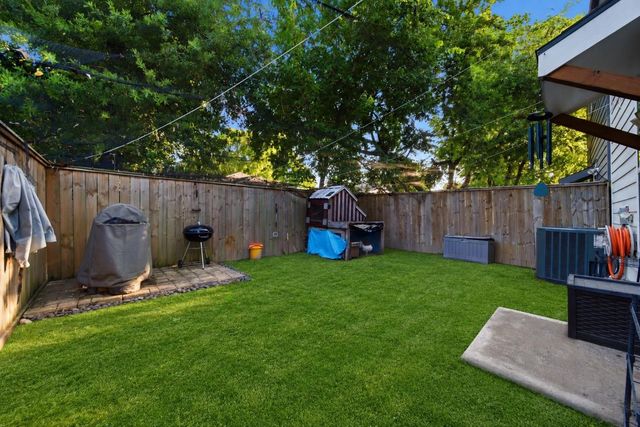 5218 San Juan Street, Houston, TX 77020