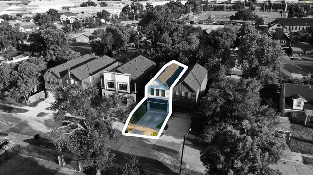 5218 San Juan Street, Houston, TX 77020