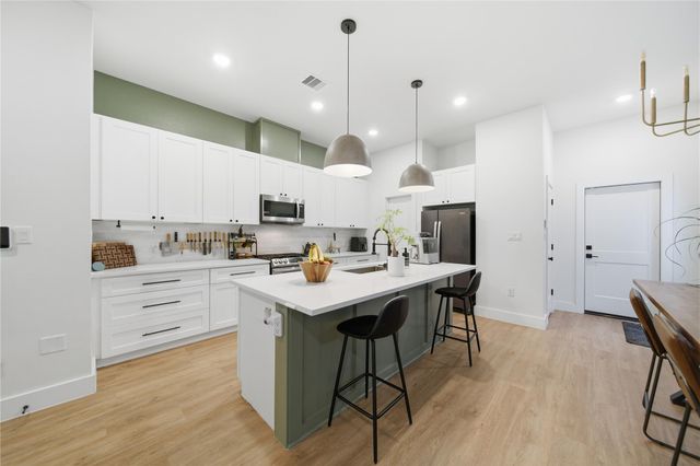 5218 San Juan Street, Houston, TX 77020