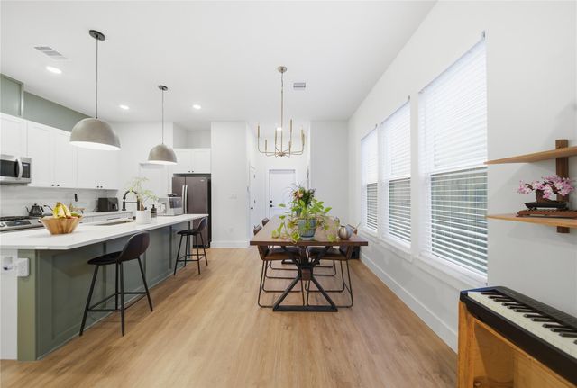 5218 San Juan Street, Houston, TX 77020