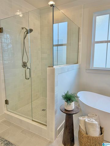 306 LAKE CREEK DRIVE, Guntersville, AL 35976