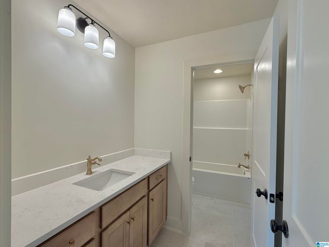 306 LAKE CREEK DRIVE, Guntersville, AL 35976