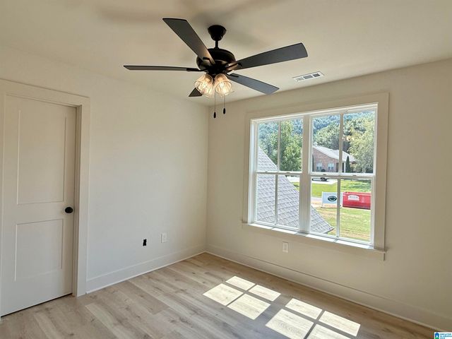 306 LAKE CREEK DRIVE, Guntersville, AL 35976