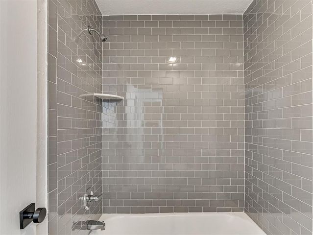 426 Sundance Lane, Edmond, OK 73034