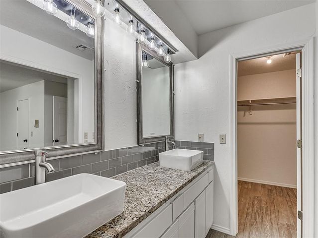 426 Sundance Lane, Edmond, OK 73034