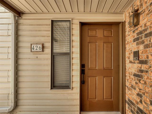 426 Sundance Lane, Edmond, OK 73034