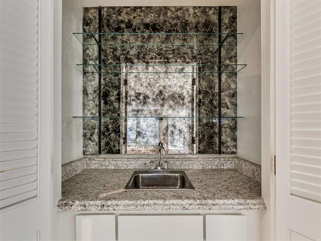 426 Sundance Lane, Edmond, OK 73034