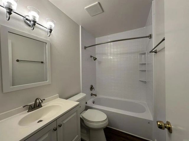 859 Del Mar Downs Road, Solana Beach, CA 92075