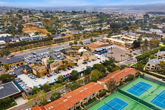859 Del Mar Downs Road, Solana Beach, CA 92075