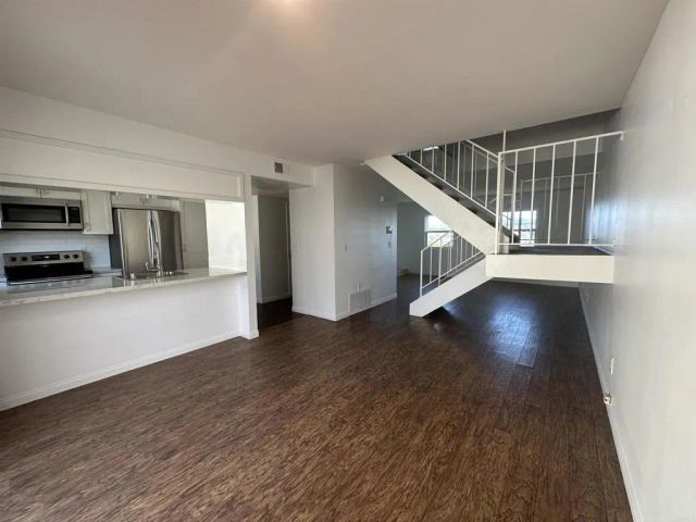 859 Del Mar Downs Road, Solana Beach, CA 92075