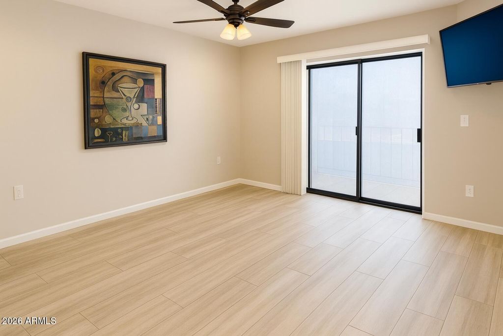 3033 E DEVONSHIRE Avenue 1009, Phoenix, AZ 85016 — photo 2