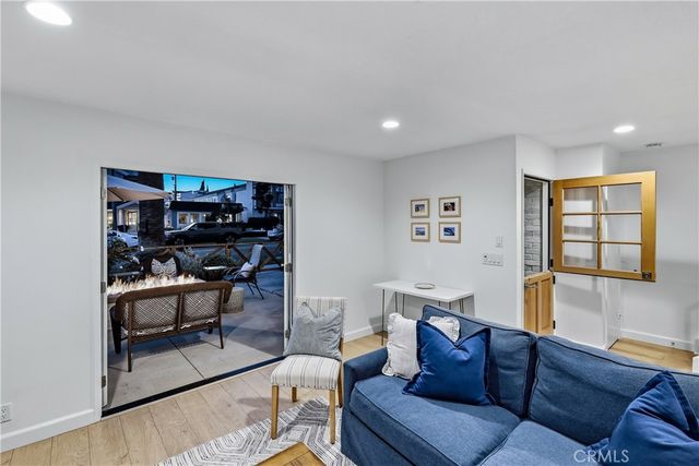 602 602.5 Marguerite 2, Corona Del Mar, CA 92625
