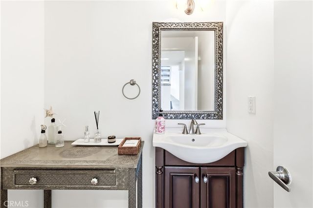 602 602.5 Marguerite 2, Corona Del Mar, CA 92625