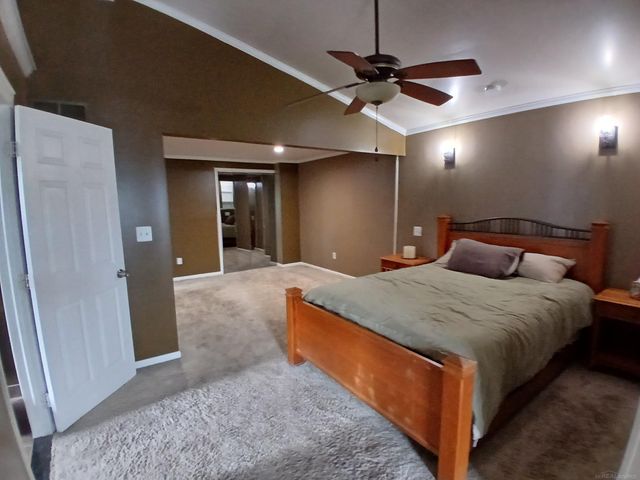 22700 Grove Street, St Clair Shores, MI 48080