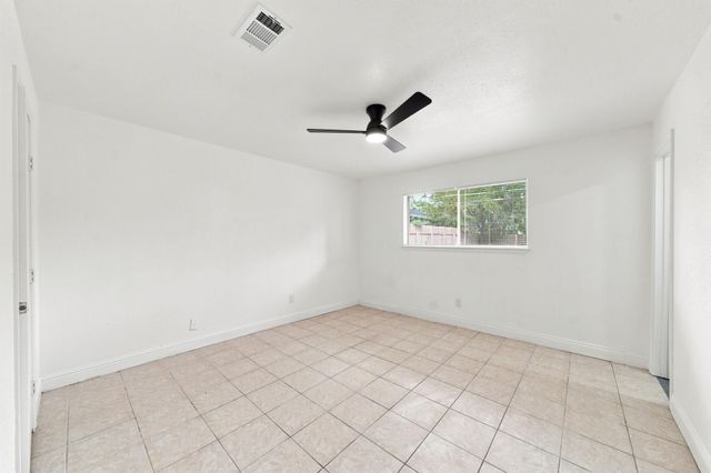 2413 Shadowdale Drive, Houston, TX 77043