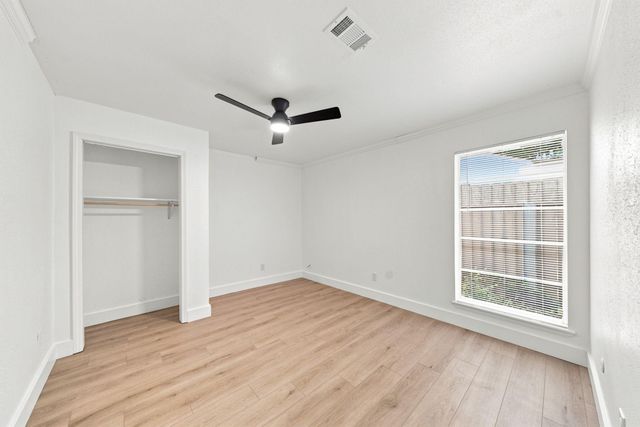 2413 Shadowdale Drive, Houston, TX 77043