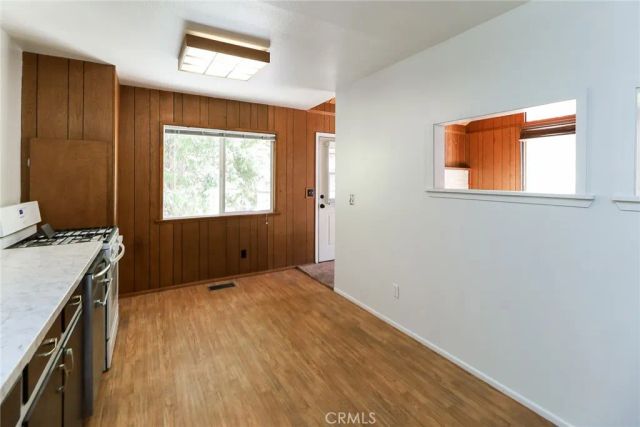 5291 Orchard Dr, Wrightwood, CA 92397