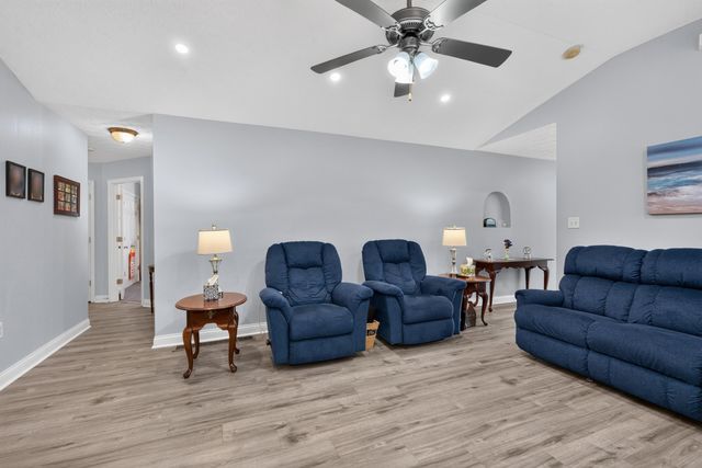 493 Joseph Bryan Way, Lexington, KY 40514