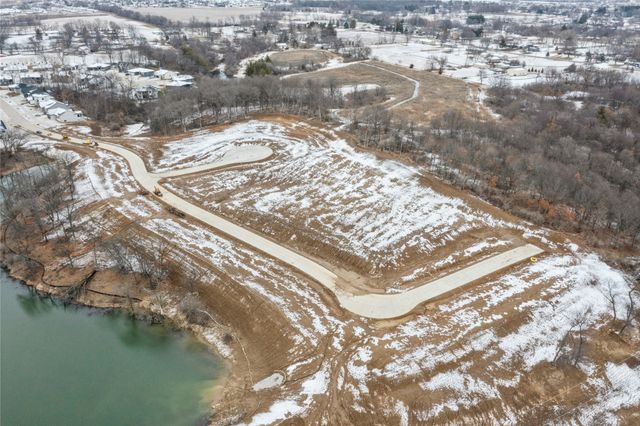 1200 Arbor Woods Drive, Pleasant Hill, IA 50327