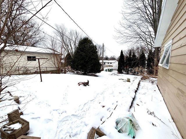 1925 Tennyson Lane, Madison, WI 53704