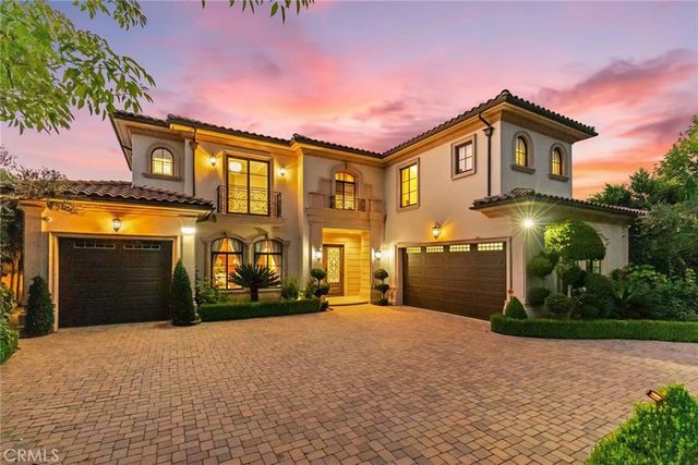 271 W Naomi Avenue, Arcadia, CA 91007