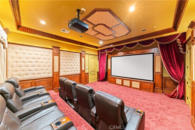 271 W Naomi Avenue, Arcadia, CA 91007