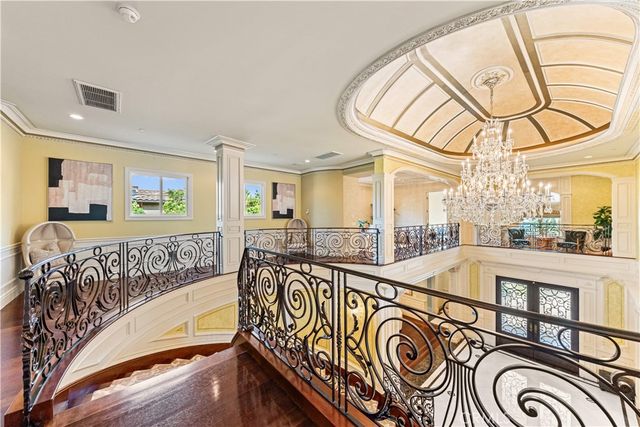 271 W Naomi Avenue, Arcadia, CA 91007