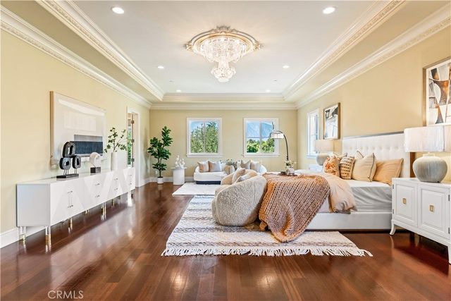 271 W Naomi Avenue, Arcadia, CA 91007