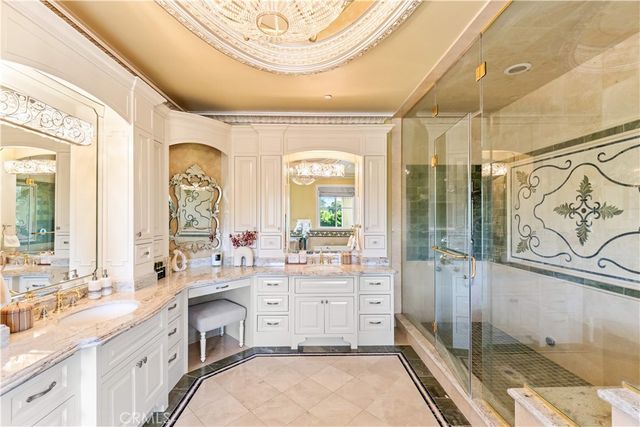 271 W Naomi Avenue, Arcadia, CA 91007