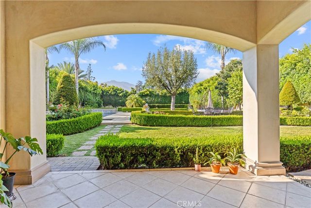271 W Naomi Avenue, Arcadia, CA 91007