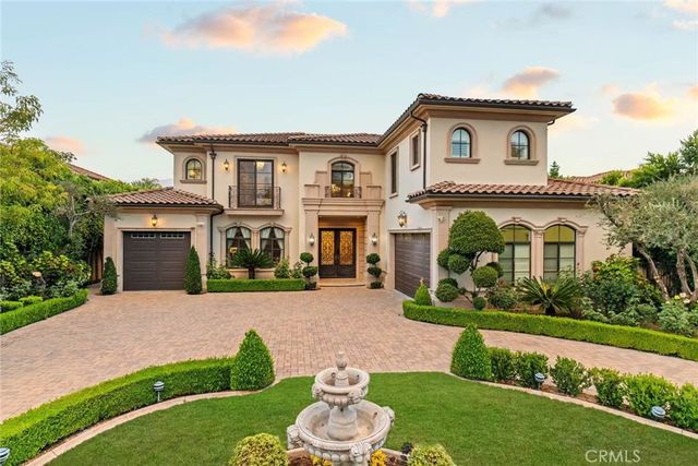 271 W Naomi Avenue, Arcadia, CA 91007