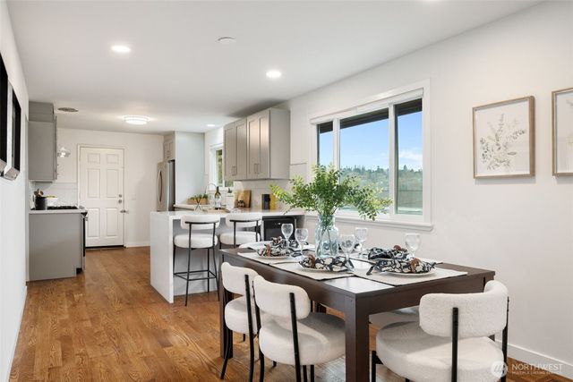 2539 30th Avenue S, Seattle, WA 98144