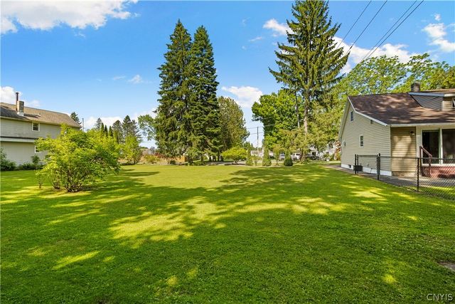 650 Daytona Street, Deerfield, NY 13502