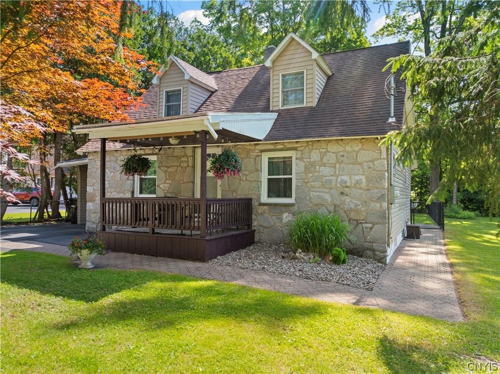 650 Daytona Street, Deerfield, NY 13502