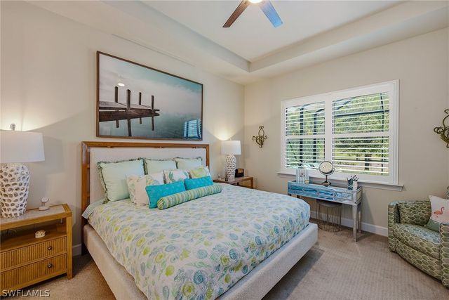 2730 Aviamar CIR, Naples, FL 34114