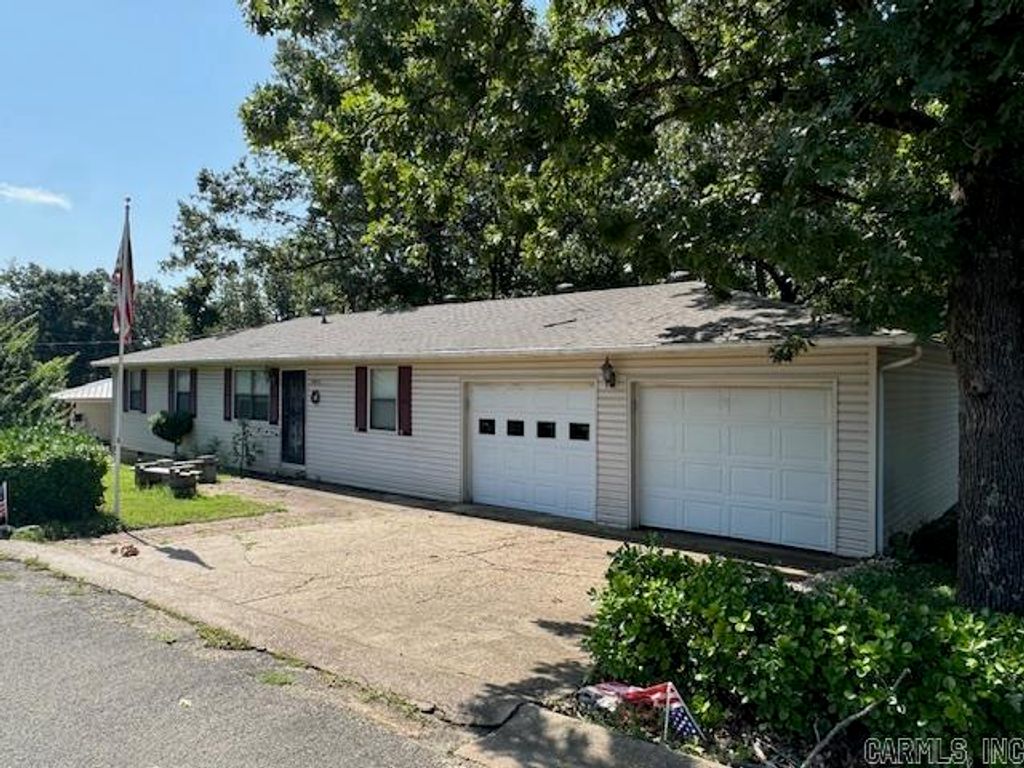 1611 Shelton Cove, Pocahontas, AR 72455