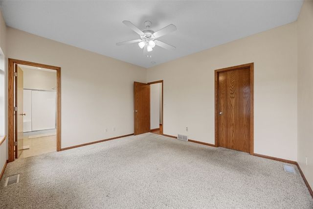 2235 Robert Drive, Marion, IA 52302